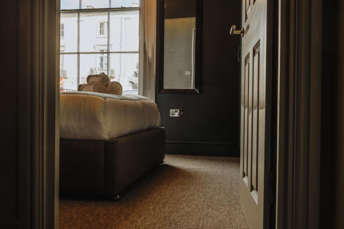 Clifton 32 - Apartment 1 - Hopewell บริสตอล ภายนอก รูปภาพ